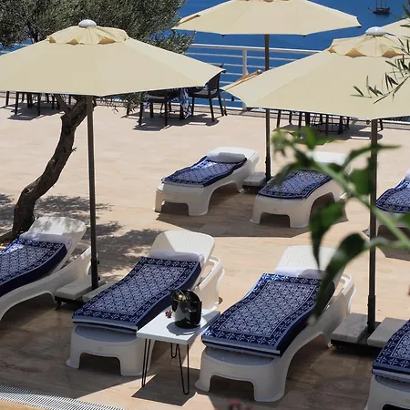 מלון Oliva Mare 3*