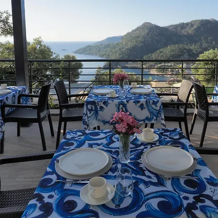 Oliva Mare 3* Marmaris